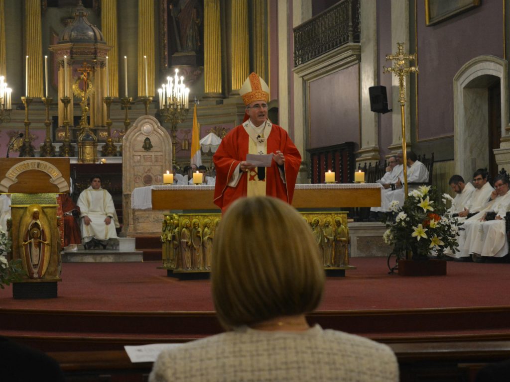 El Cardenal Daniel Sturla durante la homilía /C. Bellocq