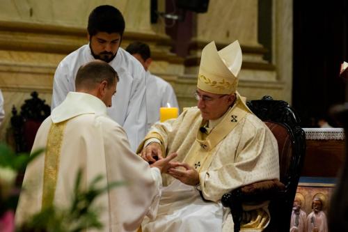 2024-04-14-Ordenacion-Sacerdotal-de-Agustin-e-Ignacio-16-de-24