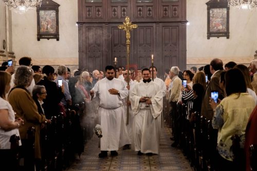 2026-03-21-Ordenaciones-diaconales-de-Ricardo-Antonio-y-Rogelio-02-de-75