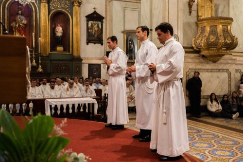 2026-03-21-Ordenaciones-diaconales-de-Ricardo-Antonio-y-Rogelio-14-de-75