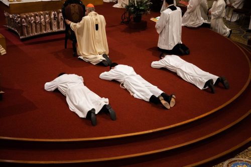 2026-03-21-Ordenaciones-diaconales-de-Ricardo-Antonio-y-Rogelio-23-de-75