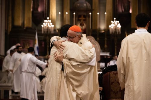 2026-03-21-Ordenaciones-diaconales-de-Ricardo-Antonio-y-Rogelio-51-de-75