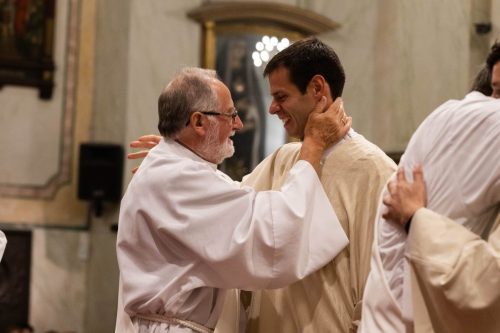 2026-03-21-Ordenaciones-diaconales-de-Ricardo-Antonio-y-Rogelio-52-de-75