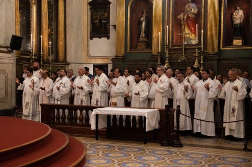 2026-03-21-Ordenaciones-diaconales-de-Ricardo-Antonio-y-Rogelio-60-de-75