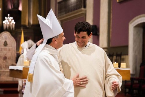 2026-03-21-Ordenaciones-diaconales-de-Ricardo-Antonio-y-Rogelio-68-de-75