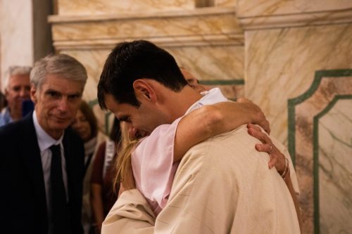 2026-03-21-Ordenaciones-diaconales-de-Ricardo-Antonio-y-Rogelio-71-de-75